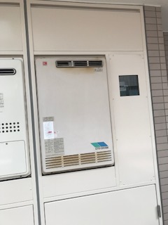 東京都中野区 S様 ノーリツ給湯器 GTH-2444AWX-1 BL 24号フルオート給湯暖房給湯器 交換工事 交換前