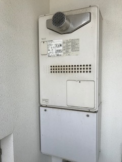 神奈川県川崎市中原区 I様 ノーリツエコジョーズ GTH-C2450AW3H-1 BL 24号スタンダード（フルオート）給湯暖房給湯器 交換工事 交換前