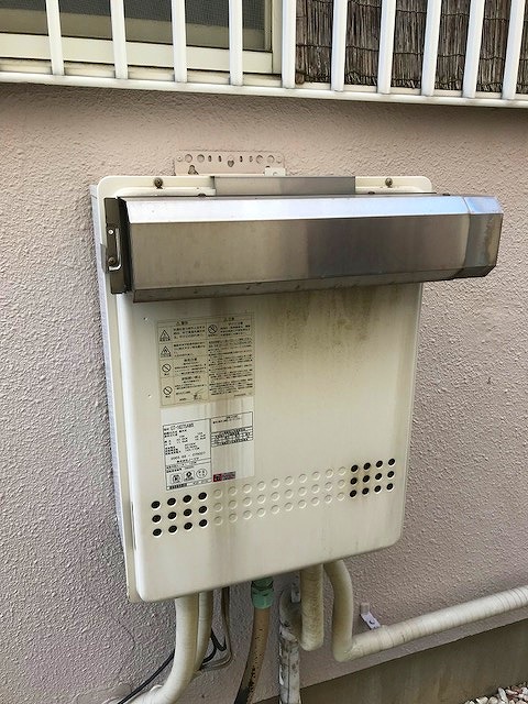 埼玉県蕨市 S様 ノーリツ給湯器 GT-1660SAWX BL 16号オート追焚付給湯器 交換工事 交換前