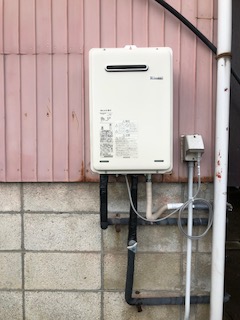 埼玉県越谷市 Ｔ様 リンナイ給湯器 RUX-A1616W-E 16号オートストップ給湯専用給湯器 交換工事 交換後