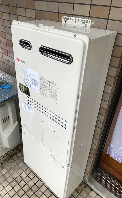 大阪府豊中市 Y様 ノーリツ給湯器 GTH-2444AWX3H-1 BL 24号フルオート給湯暖房給湯器 交換工事 交換後