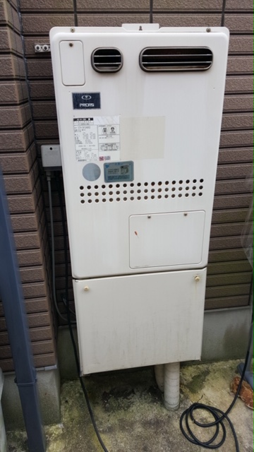 兵庫県神戸市西区 Ｏ様 ノーリツエコジョーズ GTH-C2450AW3H-1 BL 24号スタンダード（フルオート）給湯暖房給湯器 交換工事 交換前