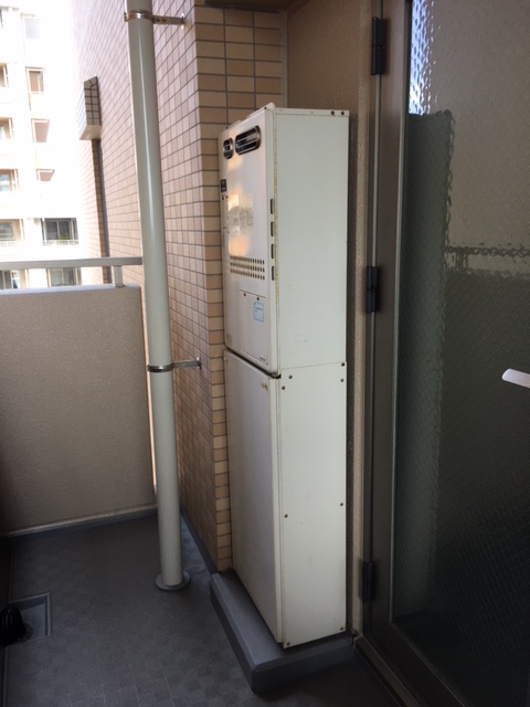 兵庫県神戸市中央区 Ｈ様 ノーリツエコジョーズ GTH-C2450AW3H-1 BL 24号スタンダード（フルオート）給湯暖房給湯器 交換工事 交換前