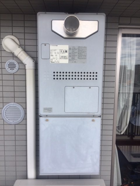 埼玉県志木市 Ｔ様 ノーリツ給湯器 GTH-2444AWX3H-T-1 BL 24号フルオート給湯暖房給湯器 交換工事 交換前