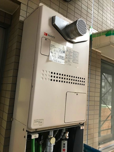 東京都渋谷区 A様 ノーリツエコジョーズ GTH-C2450AW3H-T-1 BL 24号スタンダード（フルオート）給湯暖房給湯器 交換工事 交換前