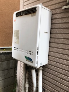 千葉県松戸市 Ｈ様 ノーリツ給湯器 GT-2060SAWX-1 BL 20号オート追焚付給湯器 交換工事 交換前