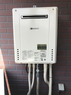 京都府京都市山科区 U様 ノーリツ給湯器 GT-2460SAWX-1 BL 24号オート追焚付給湯器 交換工事 交換後