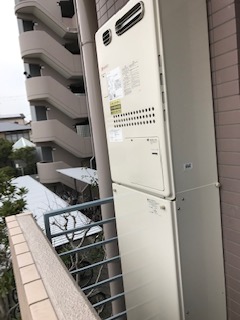 大阪府大阪市阿倍野区 S様 ノーリツ給湯器 	GQH-2443AWXD-DX BL 24号高温水供給式暖房給湯器 交換工事 交換後