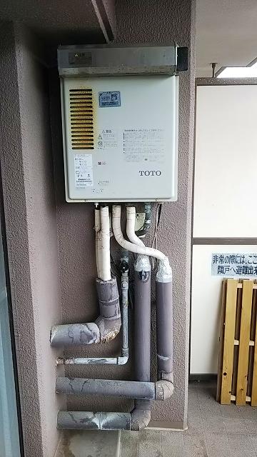 兵庫県神戸市西区 K様 ノーリツ給湯器 GT-1660SAWX-1 BL 16号オート追焚付給湯器 交換工事 交換前