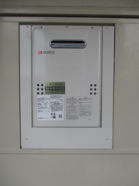 大阪府大阪市城東区 N様 ノーリツ給湯器 GQ-1639WS-1 BL 16号オートストップ給湯専用給湯器 交換工事 交換後