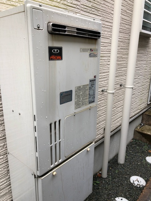 兵庫県姫路市  Ｕ様 ノーリツエコジョーズ GTH-C2450SAW3H-1 BL 24号シンプル（オート）給湯暖房給湯器 交換工事 交換前
