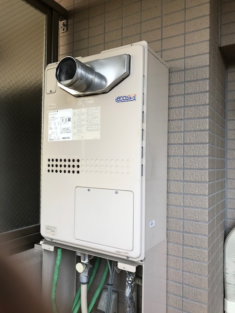 東京都日野市 Ｏ様 ノーリツエコジョーズ GTH-C2450AW3H-1 BL 24号スタンダード（フルオート）給湯暖房給湯器 交換工事 交換前