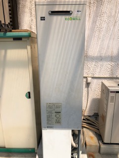 大阪府堺市中区 Ｎ様 ノーリツエコジョーズ GTH-C2450AW3H-1 BL 24号スタンダード（フルオート）給湯暖房給湯器 交換工事 交換前