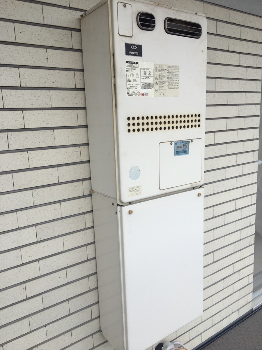 兵庫県西宮市 Ｍ様 ノーリツエコジョーズ GTH-C2450AW3H-1 BL 24号スタンダード（フルオート）給湯暖房給湯器 交換工事 交換前