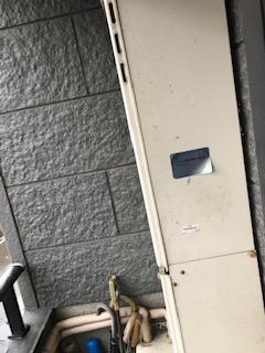 大阪府大阪市淀川区 Ｙ様 ノーリツ給湯器 GTH-2444SAWX3H-1 BL 24号オート給湯暖房給湯器 交換工事 交換前