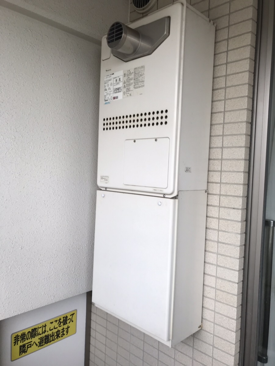 東京都西東京市 Ｋ様 ノーリツエコジョーズ GTH-C2450SAW3H-1 BL 24号シンプル（オート）給湯暖房給湯器 交換工事 交換前
