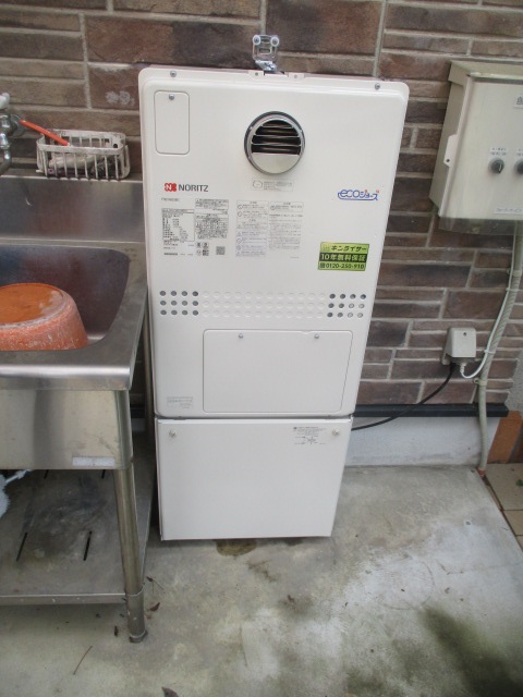 奈良県葛城市 S様 ノーリツエコジョーズ GTH-C2451SAW6H-1 BL 24号シンプル（オート）給湯暖房給湯器 交換工事 交換後