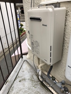 兵庫県神戸市中央区 Ｓ様 リンナイ給湯器 RUX-A1616W-E 16号給湯専用給湯器 交換工事 交換後