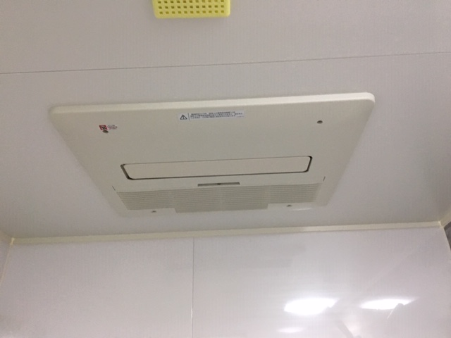 兵庫県神戸市垂水区 Ｔ様 ノーリツ天井形浴室暖房乾燥機 BDV-4104AUKNC-BL 交換工事 交換後