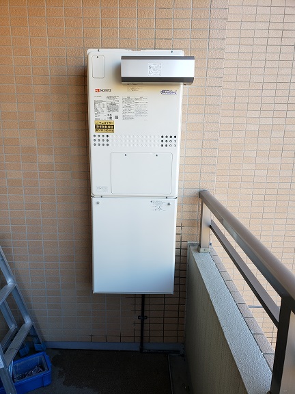 神奈川県横浜市戸塚区 Ｍ様 都市ガス ノーリツエコジョーズ GTH-C2450AW3H-1 BL 24号スタンダード（フルオート）給湯暖房給湯器 交換工事 交換後