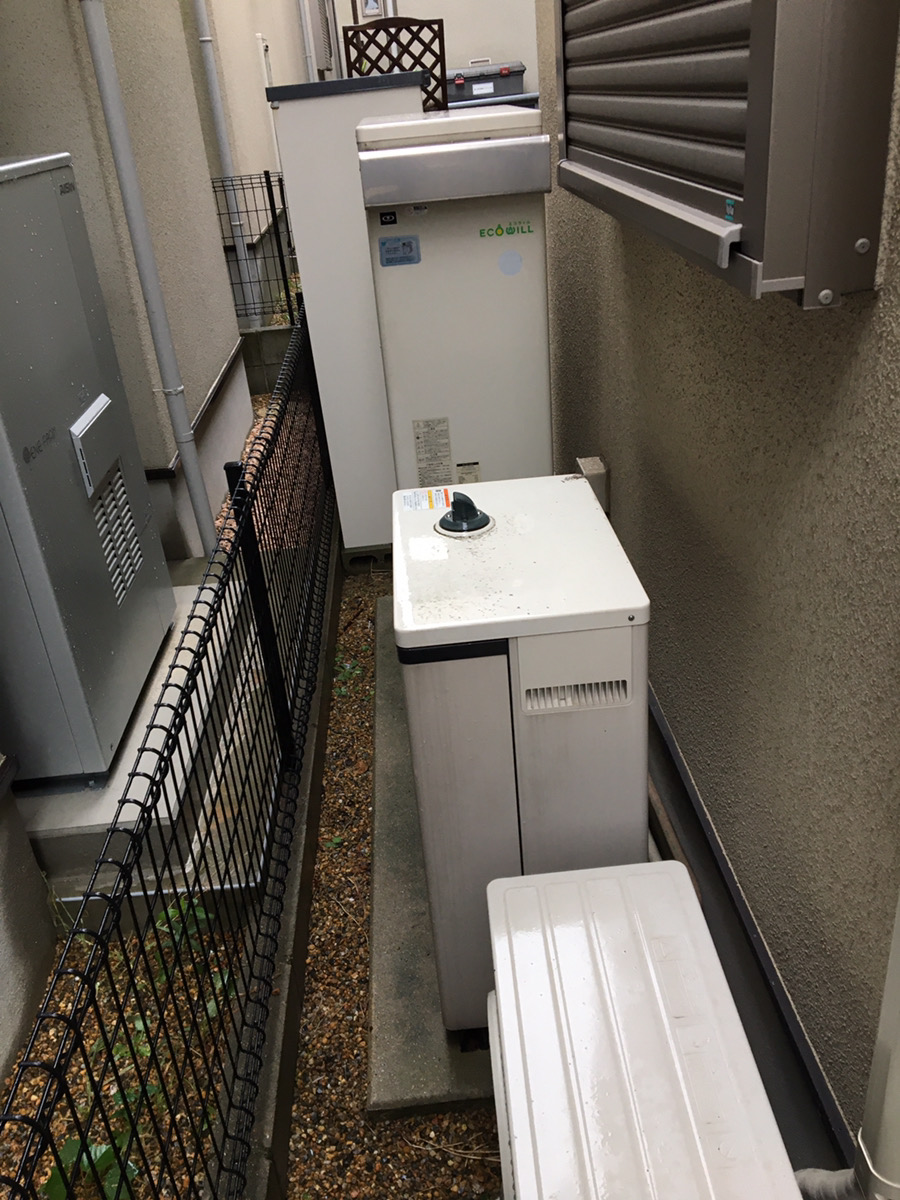 兵庫県神戸市垂水区 Ｏ様 都市ガス ノーリツエコジョーズ GTH-C2450AW3H-1 BL 24号スタンダード（フルオート）給湯暖房給湯器 交換工事 交換前