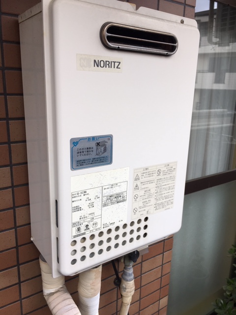 神戸市兵庫区 Ｉ様 都市ガス ノーリツ給湯器 GQ-1637WX 16号オートストップ給湯専用給湯器 交換工事 交換前