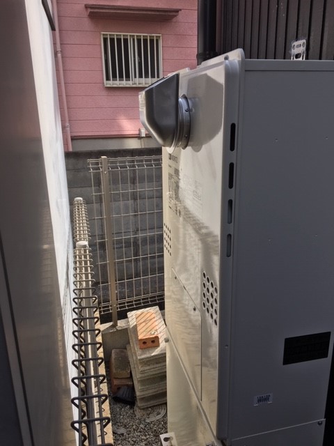 兵庫県加古川市 Ｔ様 都市ガス ノーリツエコジョーズ GTH-C2461SAW6H BL 24号シンプル（オート）給湯暖房給湯器 交換工事 交換後
