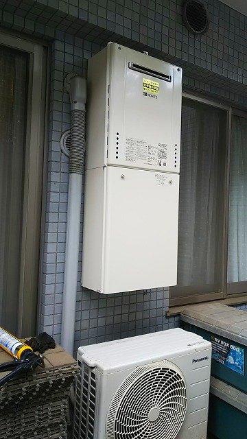 神奈川県横浜市青葉区 Ｈ様 都市ガス ノーリツ給湯器 GT-2460SAWX-1 BL 24号オート追焚付給湯器 交換工事 交換後