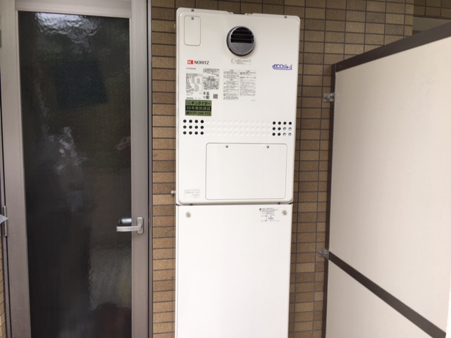 神奈川県川崎市宮前区 Ｅ様 都市ガス ノーリツエコジョーズ GTH-C2450AW3H-1 BL 24号スタンダード（フルオート）給湯暖房給湯器 交換工事 交換後