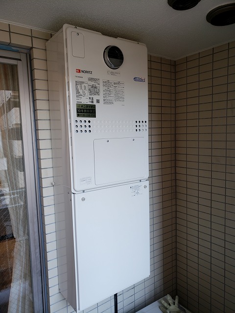 東京都渋谷区 W様 都市ガス ノーリツエコジョーズ GTH-C2450AW3H-1 BL 24号スタンダード（フルオート）給湯暖房給湯器 交換工事 交換後