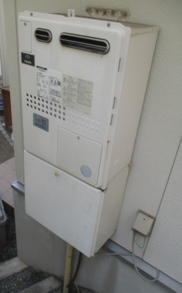 兵庫県川西市 O様 都市ガス ノーリツエコジョーズ GTH-C2450AW3H-1 BL 24号スタンダード（フルオート）給湯暖房給湯器 交換工事 交換前
