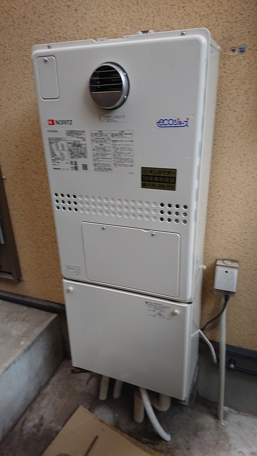 和歌山県和歌山市 Ｋ様 都市ガス ノーリツエコジョーズ GTH-C2450SAW3H-1 BL 24号シンプル（オート）給湯暖房給湯器 交換工事 交換後
