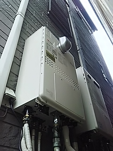 大阪府大阪市城東区 Ｇ様 都市ガス ノーリツエコジョーズ GTH-C2450AW3H-1 BL 24号スタンダード（フルオート）給湯暖房給湯器 交換工事 交換後