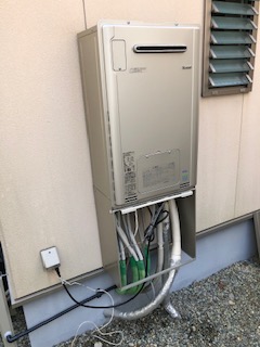 兵庫県姫路市 Ｎ様 都市ガス リンナイエコジョーズ RUFH-E2405SAW2-3(A) 24号オート給湯暖房給湯器 交換工事 交換後