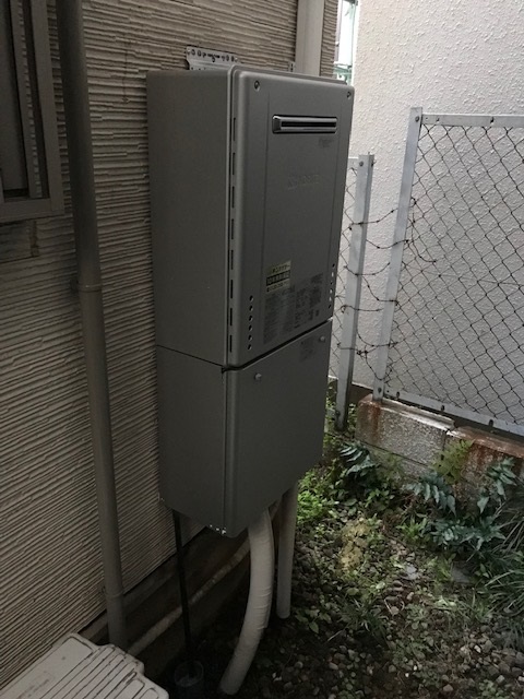 東京都文京区 Ａ様 都市ガス ノーリツエコジョーズ GT-C2062SAWX BL 20号シンプル（オート）追焚付給湯器 交換工事 交換後