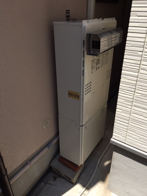 兵庫県神戸市灘区 Ｉ様  都市ガス ノーリツエコジョーズ GTH-C2460SAW3H BL 24号シンプル（オート）給湯暖房給湯器 交換工事 交換後