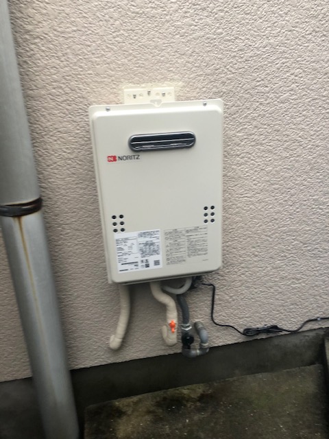 兵庫県宝塚市 Ｍ様 都市ガス ノーリツ給湯器 GQ-1639WS-1 BL 16号オートストップ給湯専用給湯器 交換工事 交換後