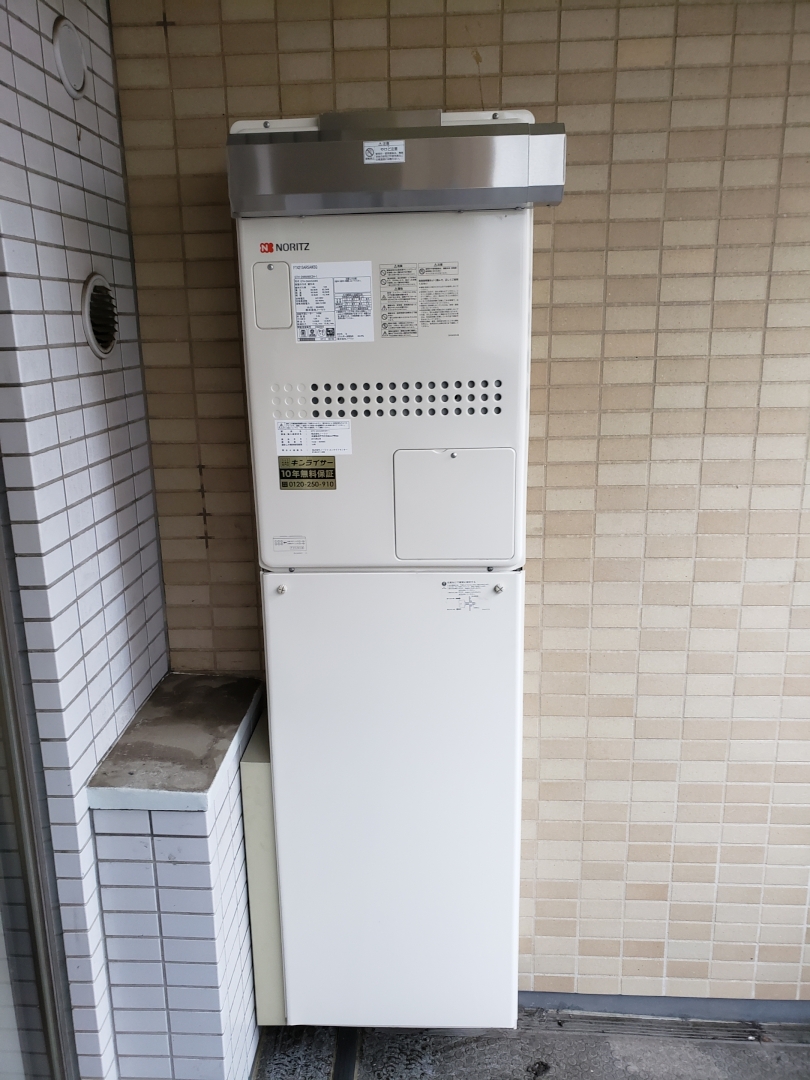 東京都豊島区 Ｍ様 都市ガス ノーリツ給湯器 GTH-2444AWX3H-1 BL 24号フルオート給湯暖房給湯器 交換工事 交換後