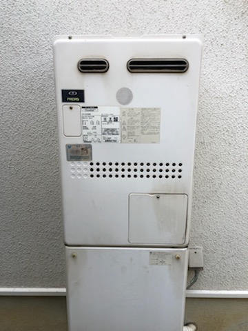 兵庫県明石市 Ｕ様 都市ガス ノーリツエコジョーズ GTH-C2460SAW3H BL 24号シンプル（オート）給湯暖房給湯器 交換工事 交換前