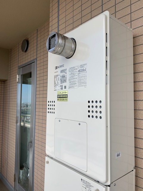 東京都足立区 Ｙ様 都市ガス ノーリツエコジョーズ GTH-C2460AW3H-T BL 24号スタンダード（フルオート）給湯暖房給湯器 交換工事 交換後