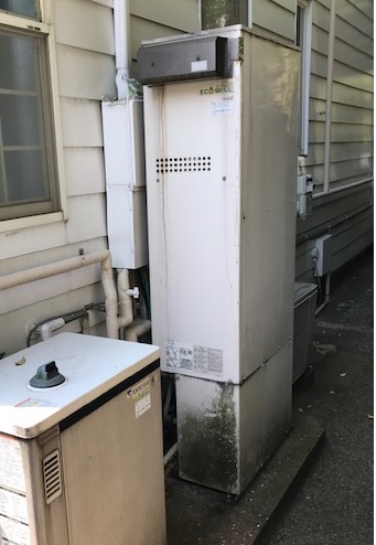 横浜市中区　K様 都市ガス ノーリツ給湯器 GTH-C2460AW3H BL　ノーリツ 24号スタンダード（フルオート）給湯暖房給湯器（エコジョーズ）交換工事 交換前