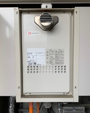 大阪府和泉市 Ｉ様 	都市ガス リンナイ給湯器 RUJ-A1610T 16号高温水供給式給湯器 交換工事 交換前