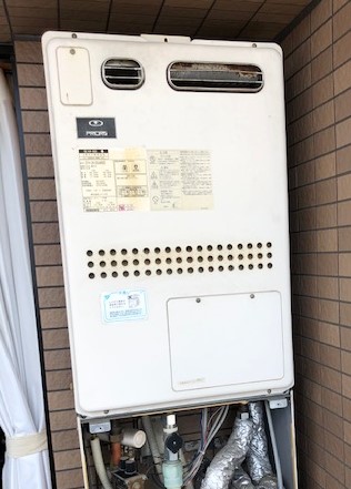 兵庫県神戸市中央区 Ｋ様 都市ガス ノーリツエコジョーズ GTH-C2460SAW3H-T BL 24号シンプル（オート）給湯暖房給湯器 交換工事 交換前