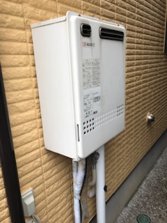 東京都府中市 Ｄ様 都市ガス ノーリツ給湯器 GT-2460AWX-1 BL 24号フルオート追焚付給湯器 交換工事 交換前