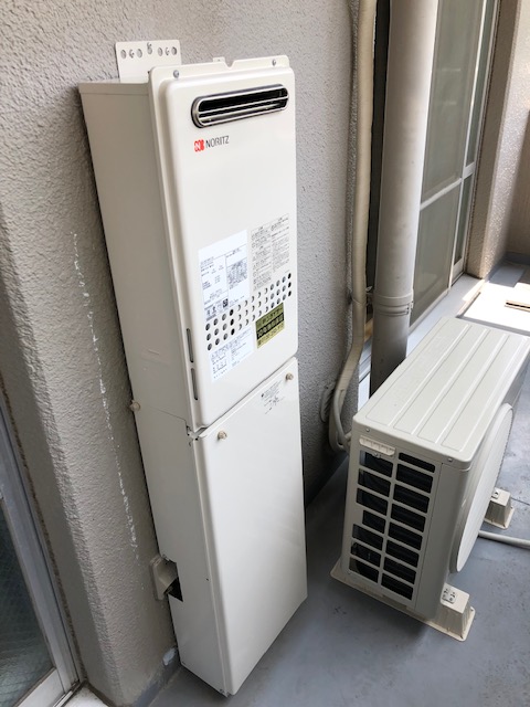 兵庫県神戸市西区 Ｔ様 都市ガス ノーリツ給湯器 GQ-2427AWX-DX BL 24号高温水供給式給湯器 交換工事 交換後