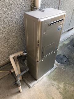 奈良県奈良市 Ｎ様 	都市ガス リンナイエコジョーズ RVD-E2405SAW2-1(A) 24号オート給湯暖房給湯器 交換工事 交換前