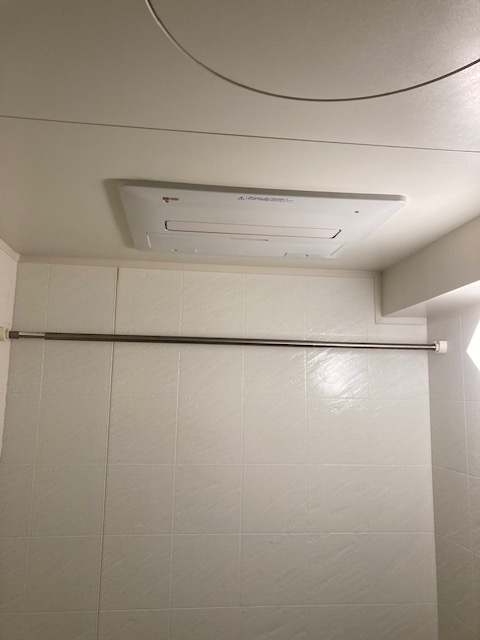 奈良県大和郡山市 Ｓ様 ノーリツ天井形浴室暖房乾燥機 BDV-4104AUKNC-J2-BL  交換工事 交換後