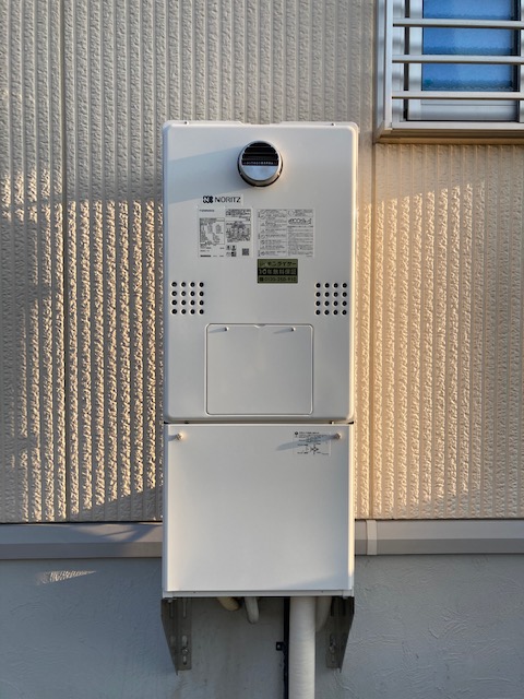 兵庫県神戸市北区 Ｋ様 都市ガス ノーリツエコジョーズ GTH-C2460AW3H BL 24号スタンダード（フルオート）給湯暖房給湯器 交換工事 交換後