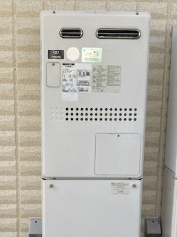 大阪府堺市東区 Ｔ様 都市ガス ノーリツ給湯器 GT-2460AWX-1 BL 24号フルオート追焚付給湯器 交換工事 交換前