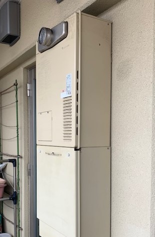 東京都江東区 Ｓ様 都市ガス ノーリツエコジョーズ GTH-C2460AW3H BL 24号スタンダード（フルオート）給湯暖房給湯器 交換工事 交換前